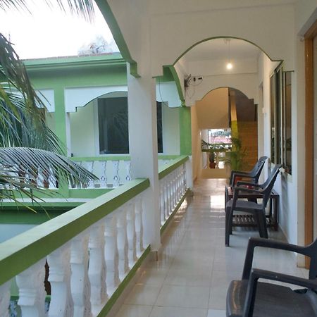 Sea 2000 Resort Canacona Buitenkant foto