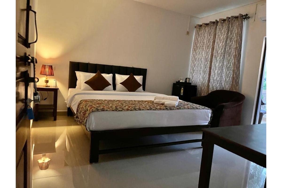 Sea 2000 Resort Canacona Buitenkant foto