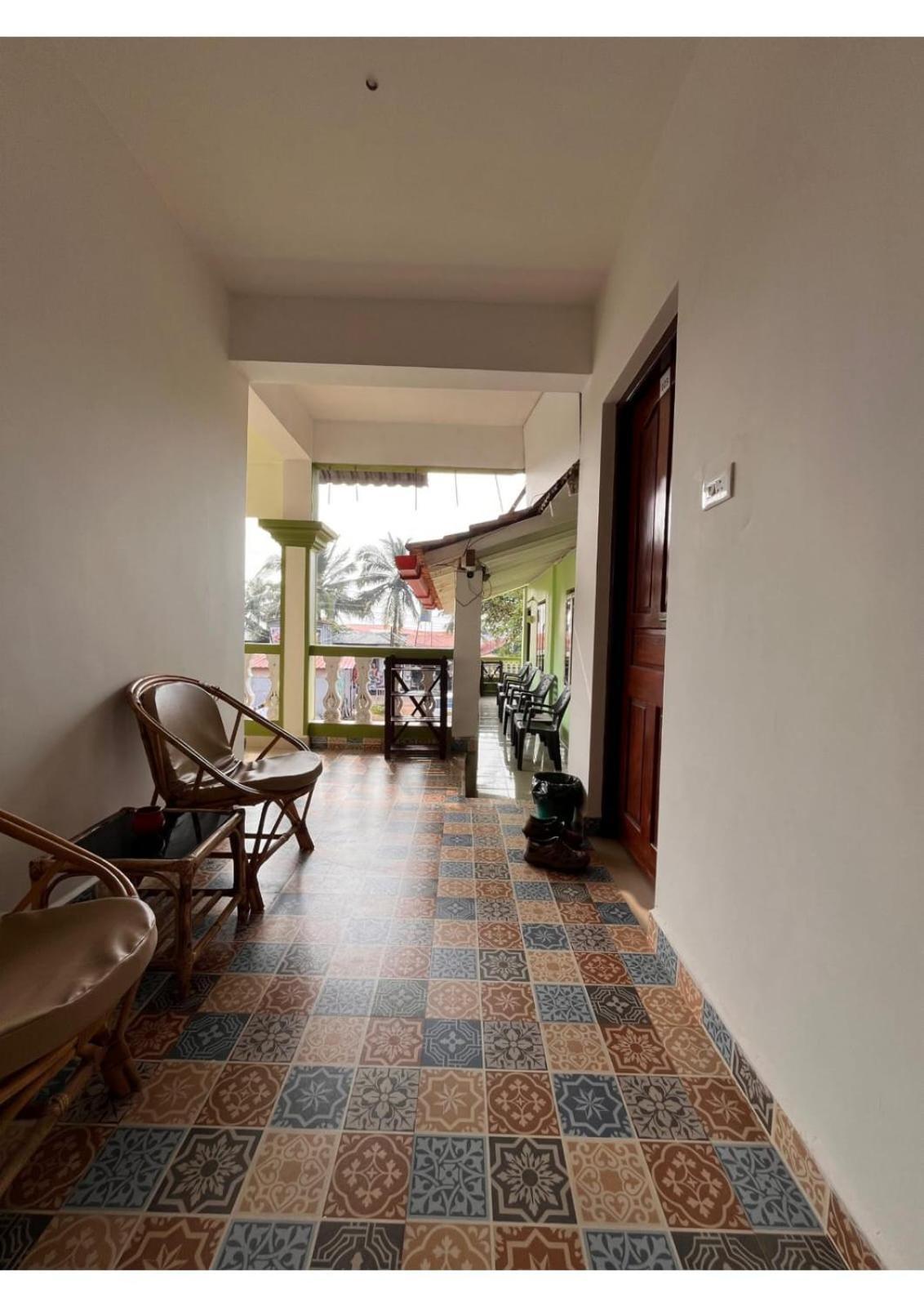 Sea 2000 Resort Canacona Buitenkant foto