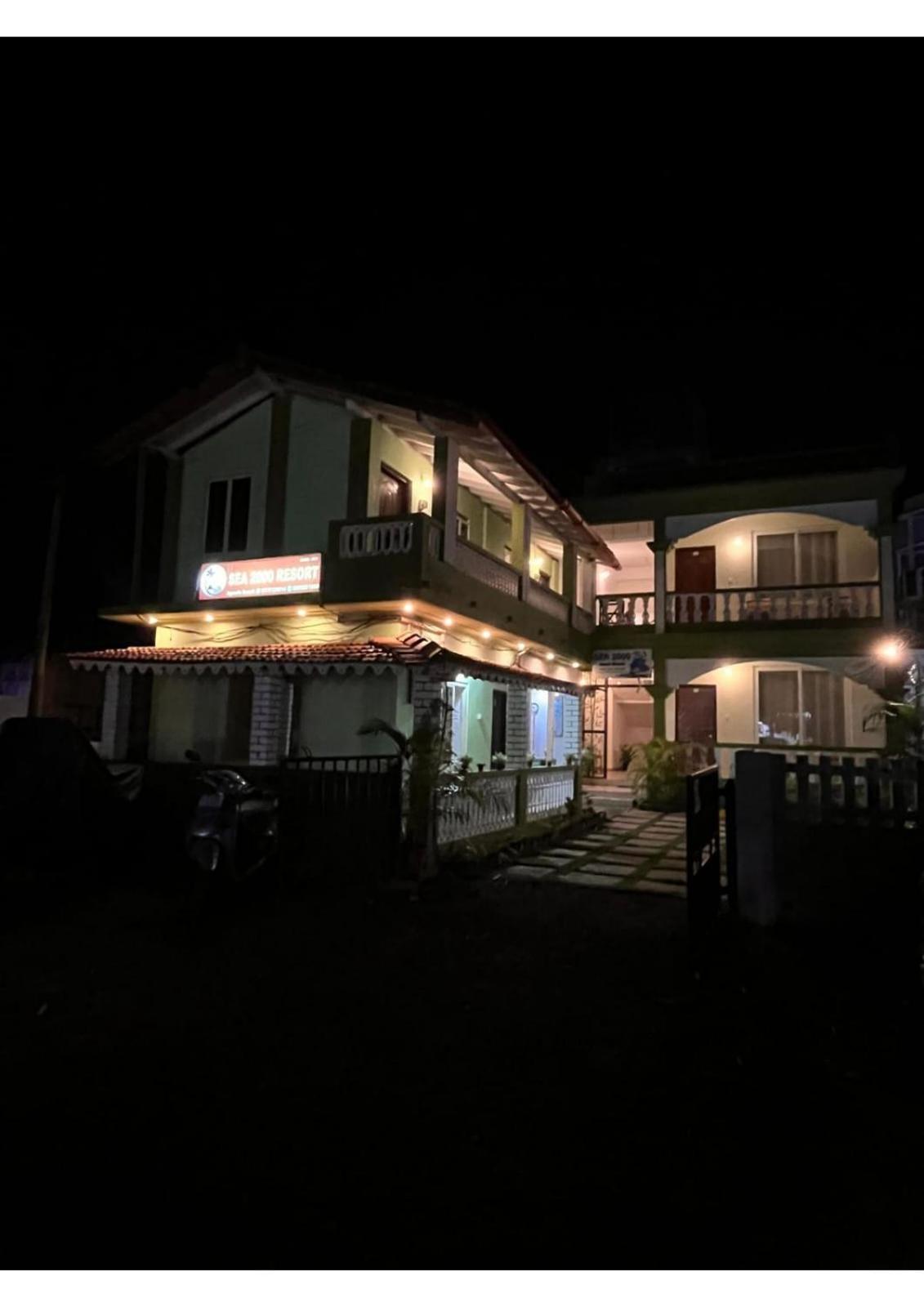 Sea 2000 Resort Canacona Buitenkant foto